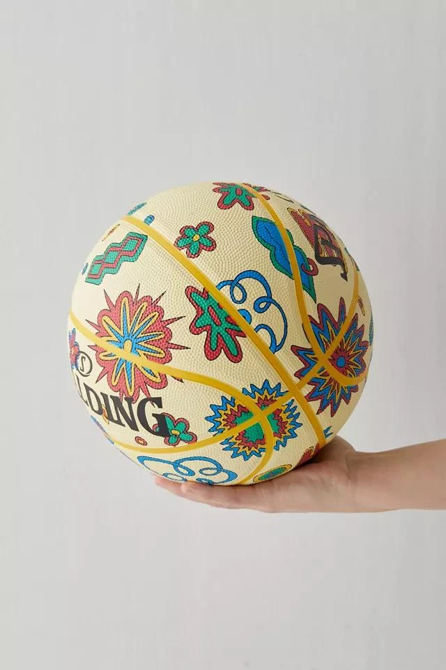 商品Spalding|Spalding UO Exclusive ‘90s Floral Basketball,价格¥220,第3张图片详细描述