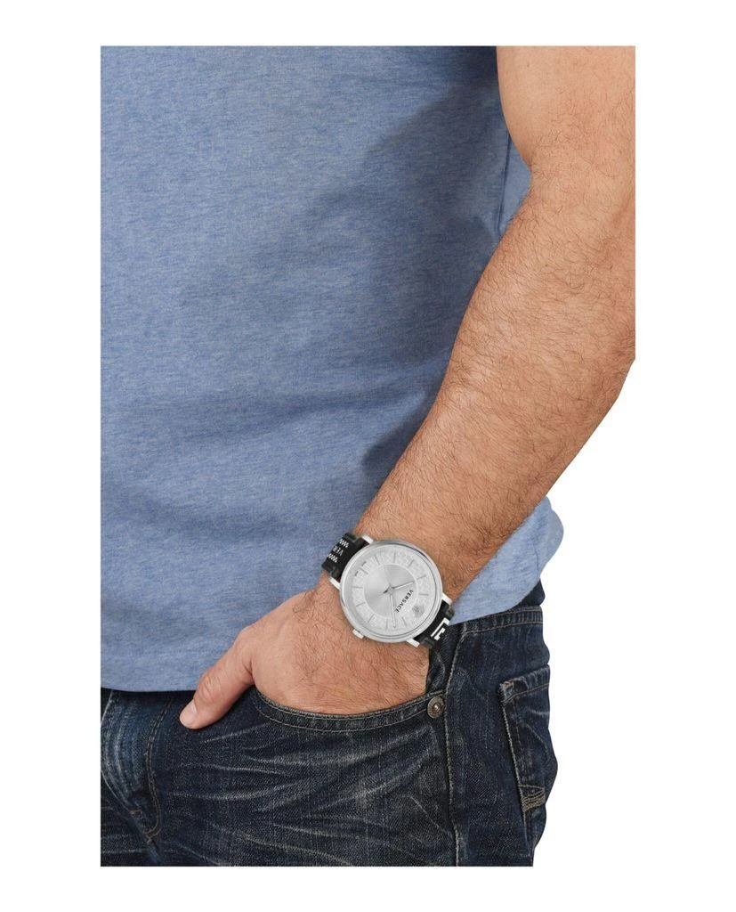 商品Versace|Versace V-Circle Gent Strap Watch,价格¥2511,第3张图片详细描述