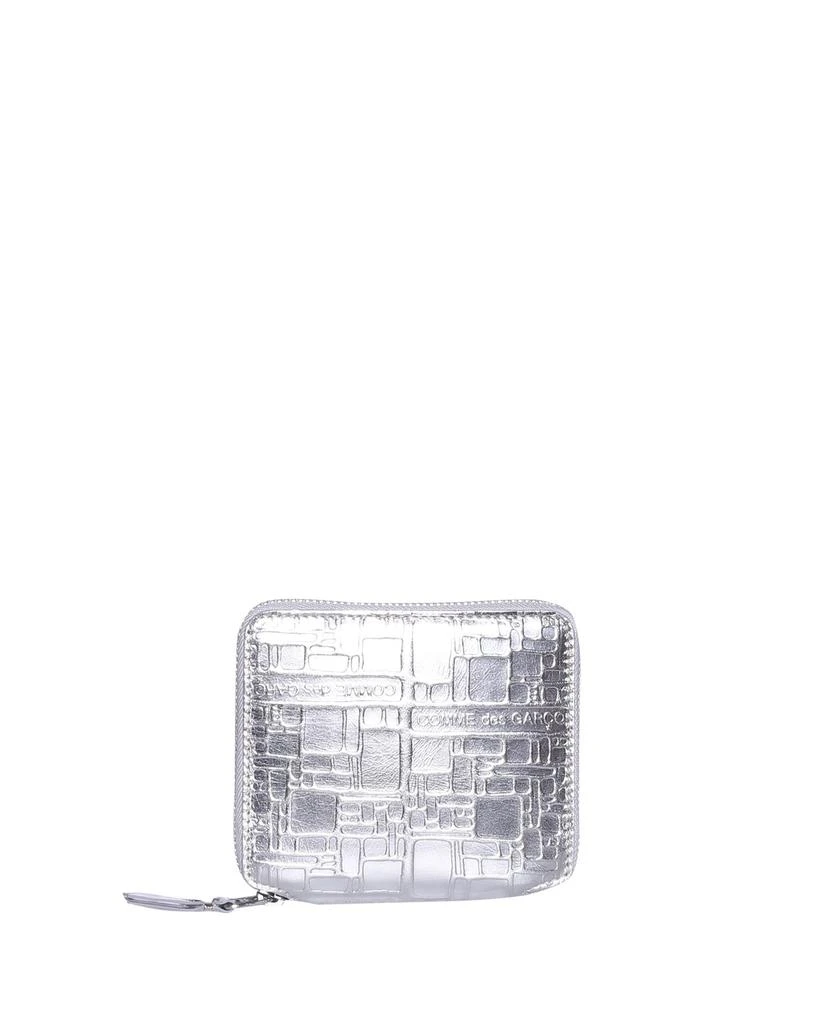 商品Comme des Garcons|Comme des Garçons Wallet Logo Embossed Wallet,价格¥1689,第1张图片