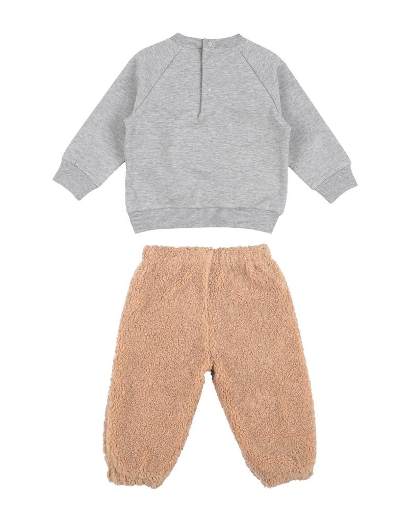 Outfits商品第2张图片规格展示