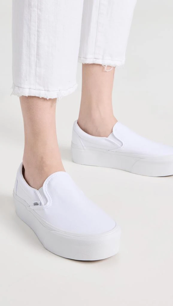 商品Vans|Vans Ua 经典轻便厚底运动鞋,价格¥493,第2张图片详细描述