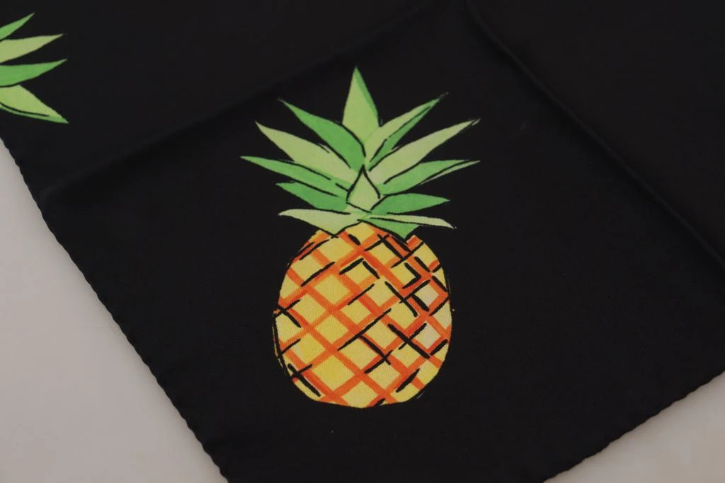 商品Dolce & Gabbana|Dolce & Gabbana Black Pineapple Printed Square Handkerchief  Scarf,价格¥1075,第3张图片详细描述