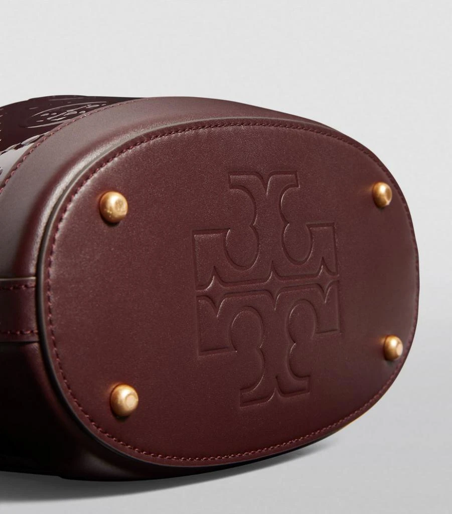 Leather T Monogram Bucket Bag 商品