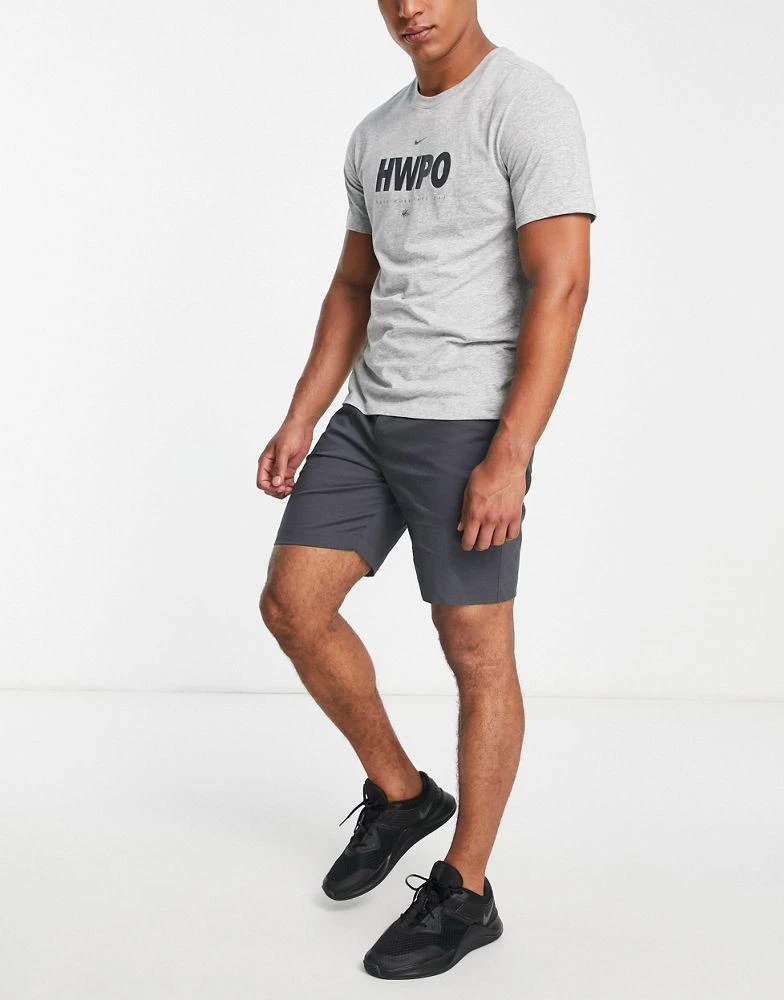 商品NIKE|Nike Golf Dri-FIT UV chino 9 inch shorts in grey,价格¥426,第4张图片详细描述