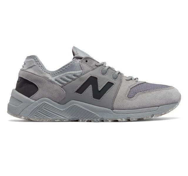 商品New Balance|009 Reflective慢跑休闲鞋,价格¥245,第2张图片详细描述