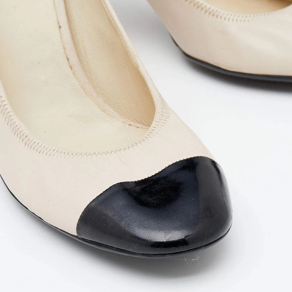 Prada Sport Beige/Black Patent and Leather Cap Toe Pumps Size 39.5 商品