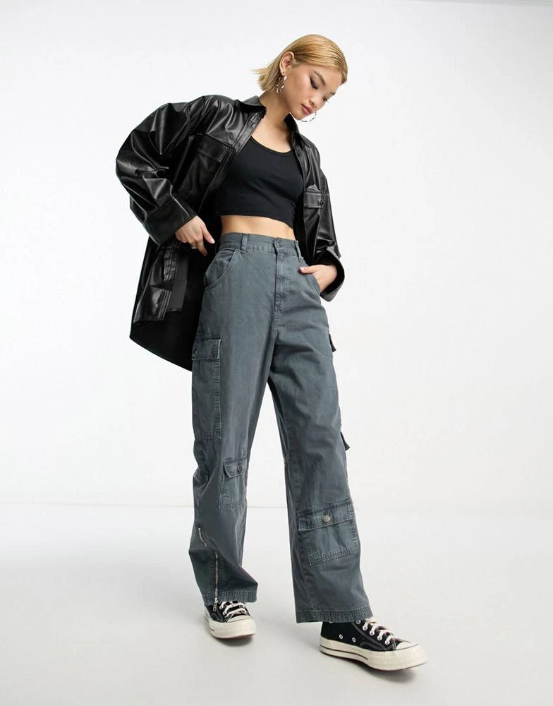 商品ASOS|ASOS DESIGN PU oversized shirt with wide cuff detail in black,价格¥202,第4张图片详细描述