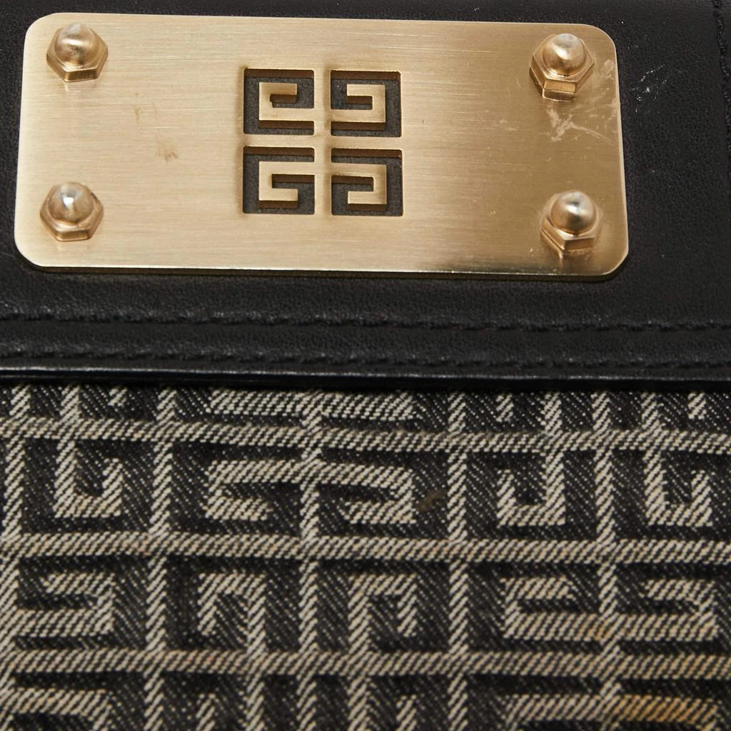 Givenchy Grey/Black Monogram Canvas Compact Wallet 商品