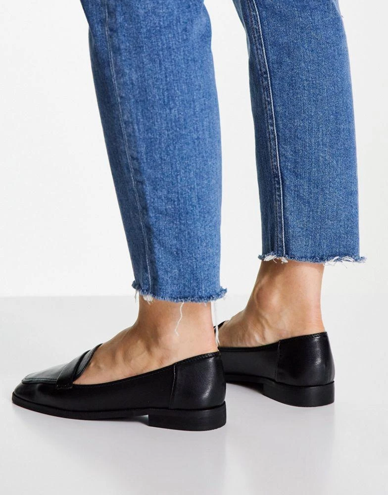 商品ASOS|ASOS DESIGN Mussy loafer flat shoes in black,价格¥188,第2张图片详细描述