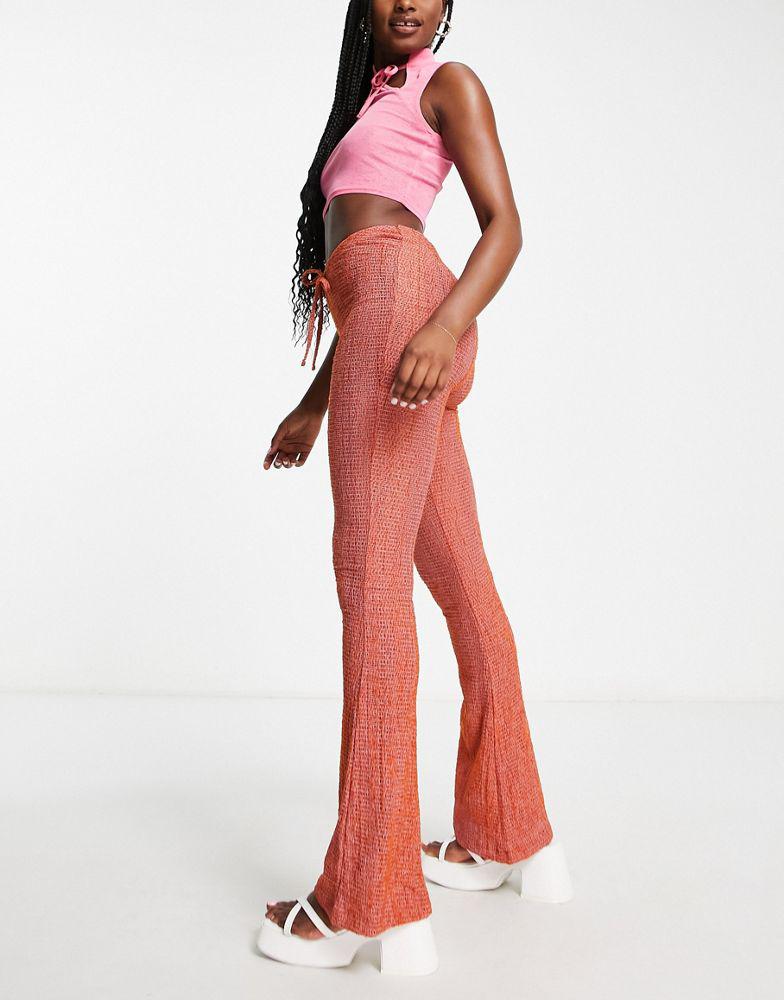 Topshop textured tie front flare trouser in pink商品第2张图片规格展示