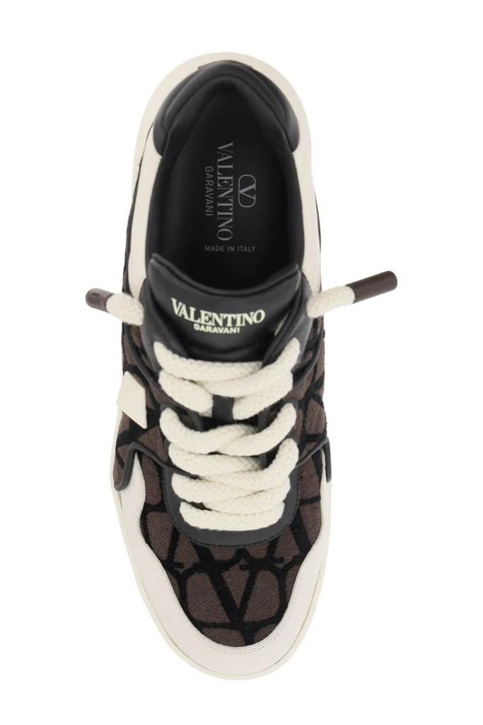 商品Valentino|Valentino garavani 'one stud xl' low-top sneakers,价格¥5600,第2张图片详细描述