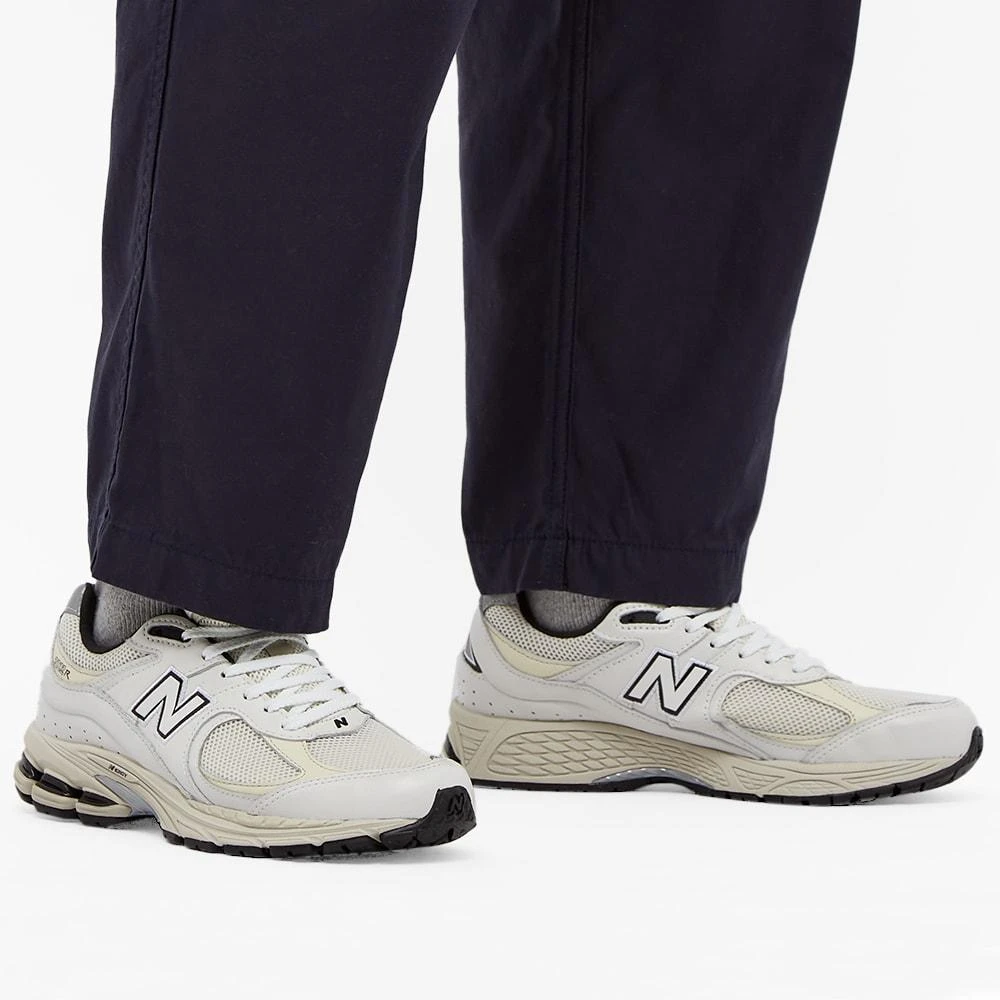 New Balance ML2002RQ 商品