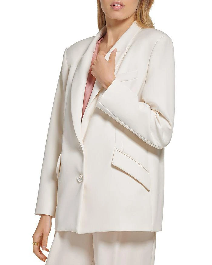 商品DKNY|Notched Collar Two Button Blazer,价格¥334,第3张图片详细描述