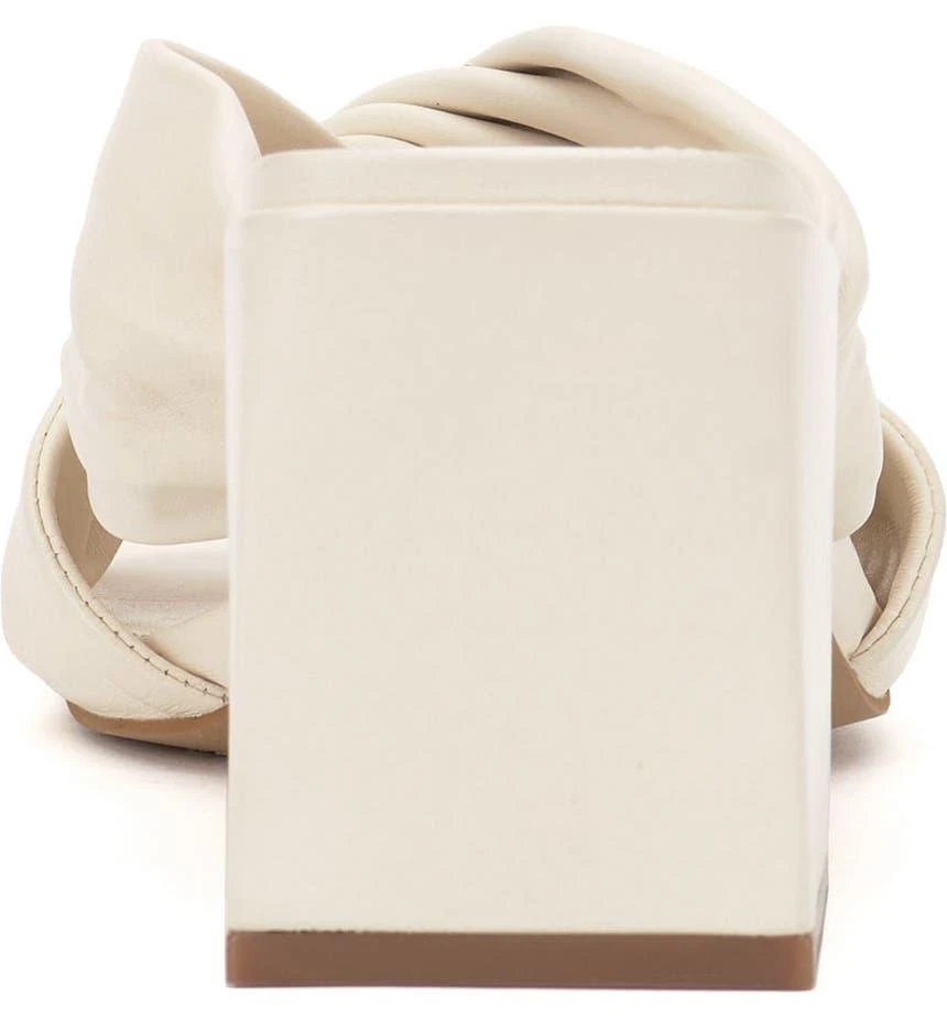 Jenabie Sandal 商品