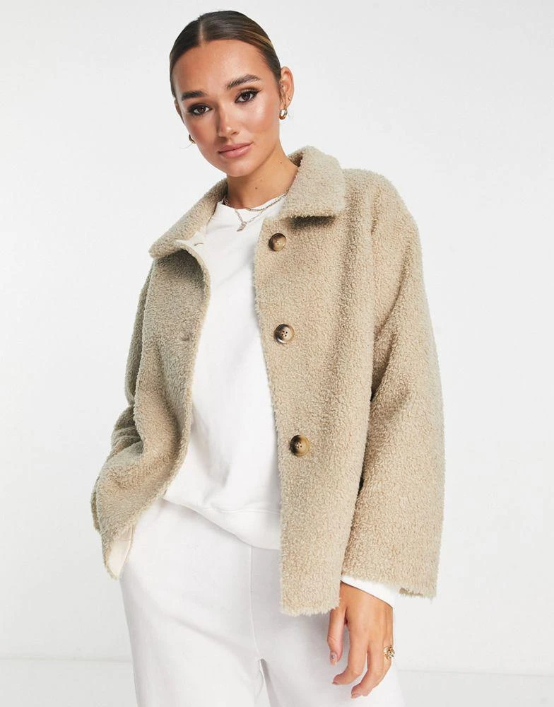 商品Unreal Fur|Unreal Fur Seashell button down teddy jacket in beige,价格¥956,第1张图片