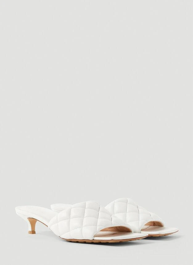 商品Bottega Veneta|Padded Kitten Heel Mules in White,价格¥8720,第2张图片详细描述