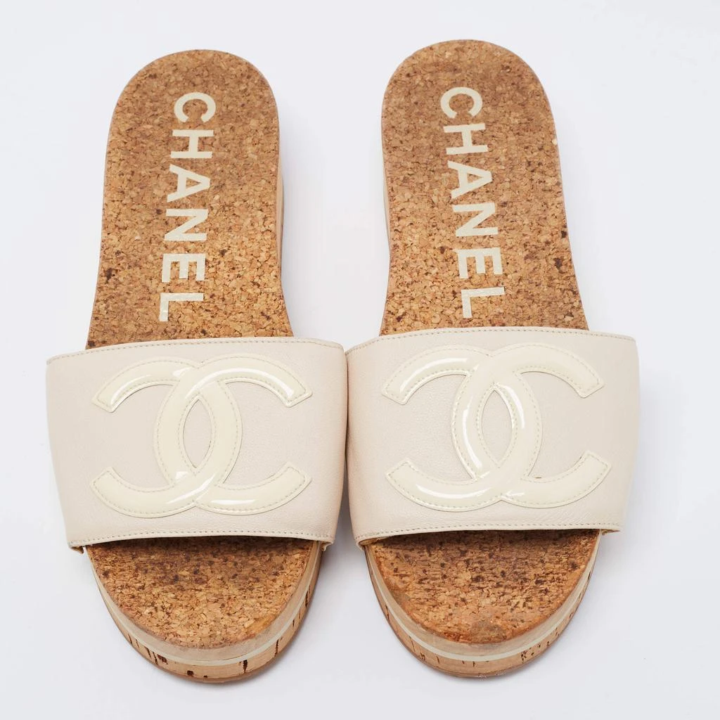 商品[二手商品] Chanel|Chanel Beige Leather CC Platform Slides Size 38,价格¥7007,第3张图片详细描述