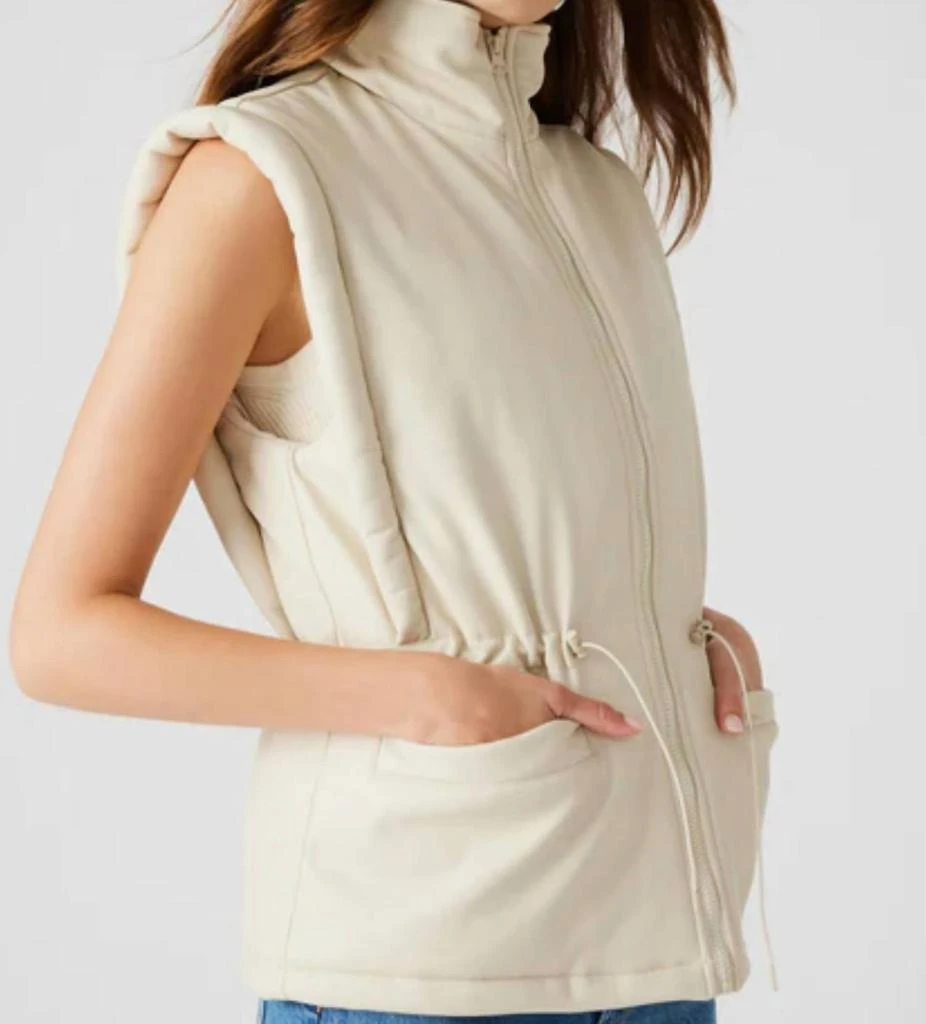 商品Steve Madden|Celestina Faux Leather Vest In Bone,价格¥517,第1张图片