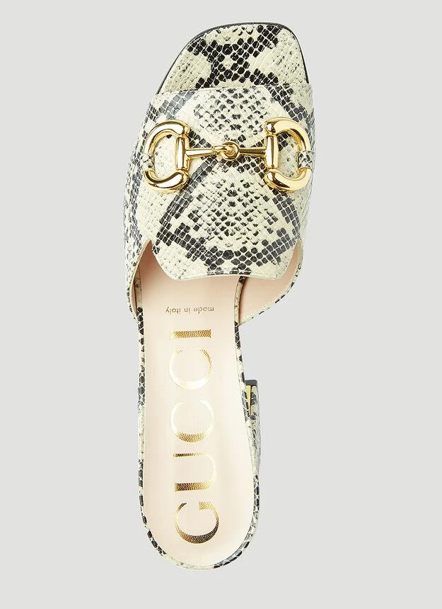 商品Gucci|Horsebit Python-Print Heeled Mules in Beige,价格¥6888,第5张图片详细描述