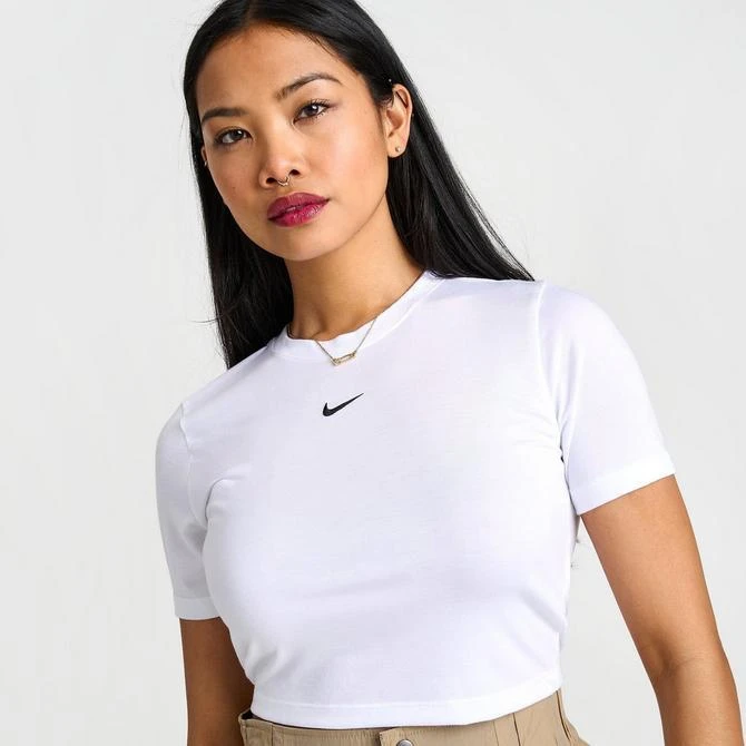 Women's Nike Sportswear Essential Slim-Fit Crop T-Shirt 商品