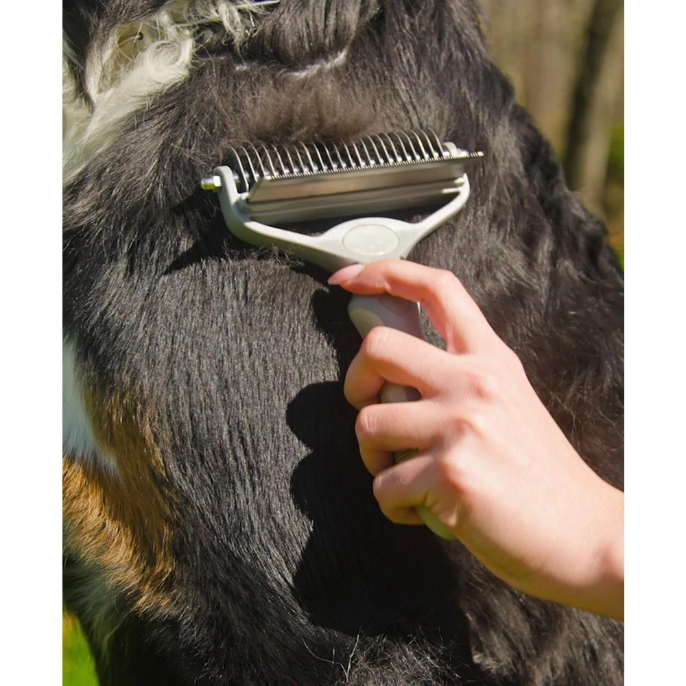 商品Petcode Paws|Dog Detangling Kit with Duo Brush and Leave- in Shampoo Conditioner Spray,价格¥276,第3张图片详细描述