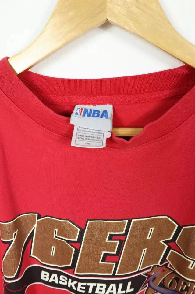 商品Urban Outfitters|Vintage Philadelphia 76ers Tee,价格¥672,第4张图片详细描述