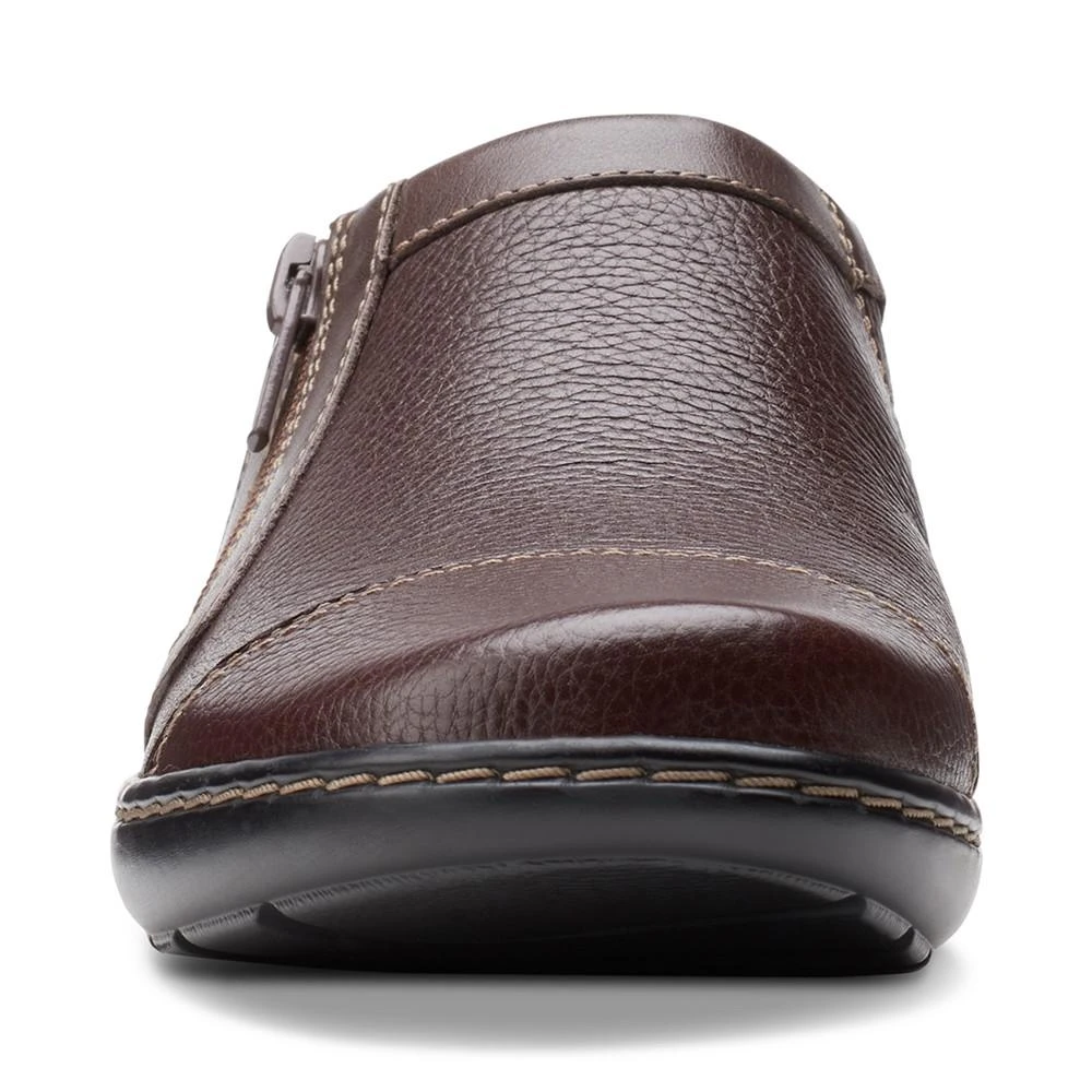 商品Clarks|Women's Cora Giny Cushioned Zip Loafer Flats,价格¥396,第3张图片详细描述