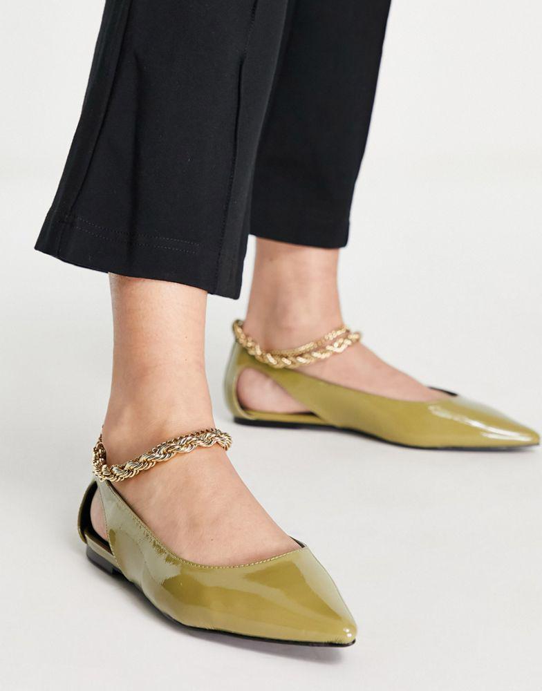 ASOS DESIGN Lookout ballet flats with ankle chain in green patent商品第3张图片规格展示