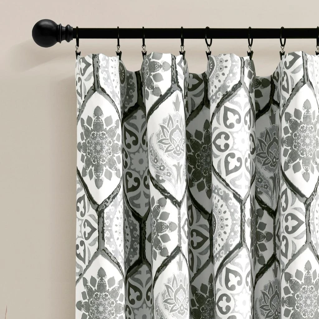 商品Lush Decor|Marvel Light Filtering Window Curtain Gray 52X84 Set,价格¥622,第2张图片详细描述