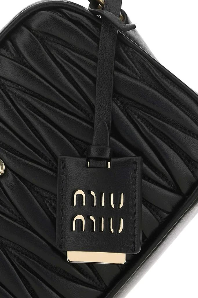 商品Miu Miu|Miu Miu Matelassé Logo-Plaque Shoulder Bag,价格¥13227,第4张图片详细描述