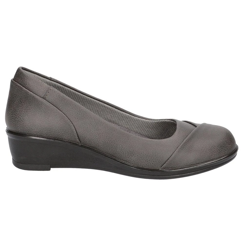 商品Easy Street|Bernice Wedge Slip On Flats,价格¥454,第1张图片