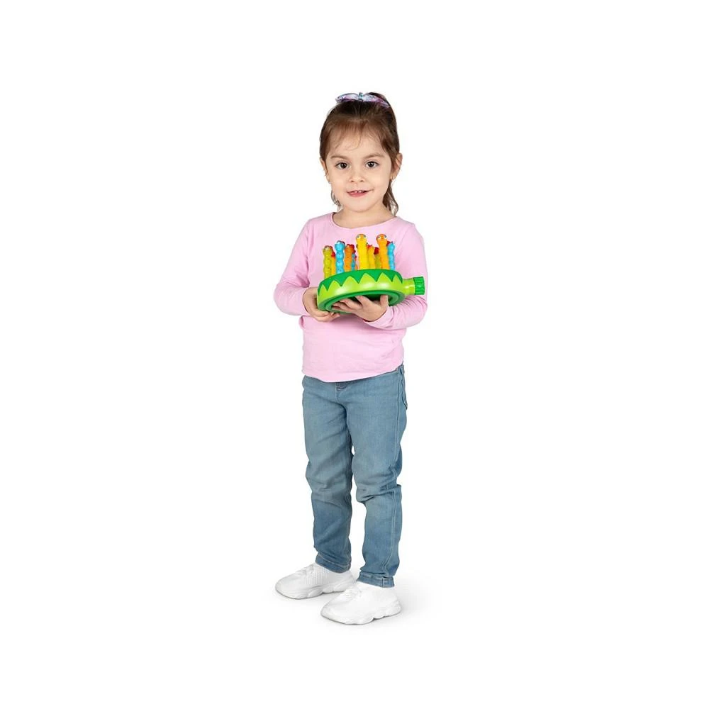 Melissa & Doug Sunny Patch Splash Patrol Outdoor Sprinkler Toy with Hose Attachment 商品