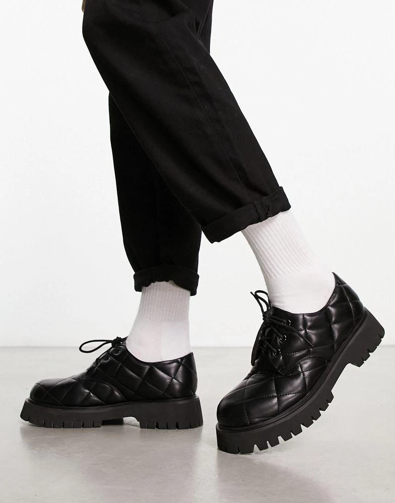 商品Koi Footwear|KOI Snug Cave quilted lace up shoes in black,价格¥465,第4张图片详细描述