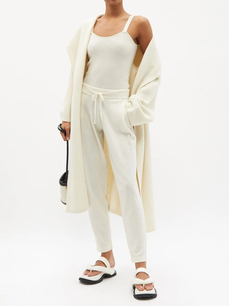 商品Lisa Yang|Dana scoop-neck cashmere top,价格¥1158,第2张图片详细描述