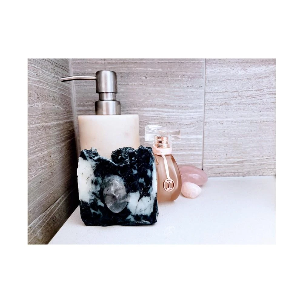 商品Lifestone|Rebirth Crystal Massage Soap: Eucalyptus Essential Oil, Charcoal and Clear Quartz,价格¥359,第2张图片详细描述