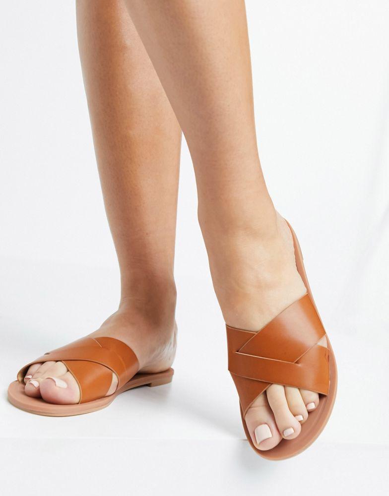商品ASOS|ASOS DESIGN Facts cross strap mule sandals in tan,价格¥84,第4张图片详细描述