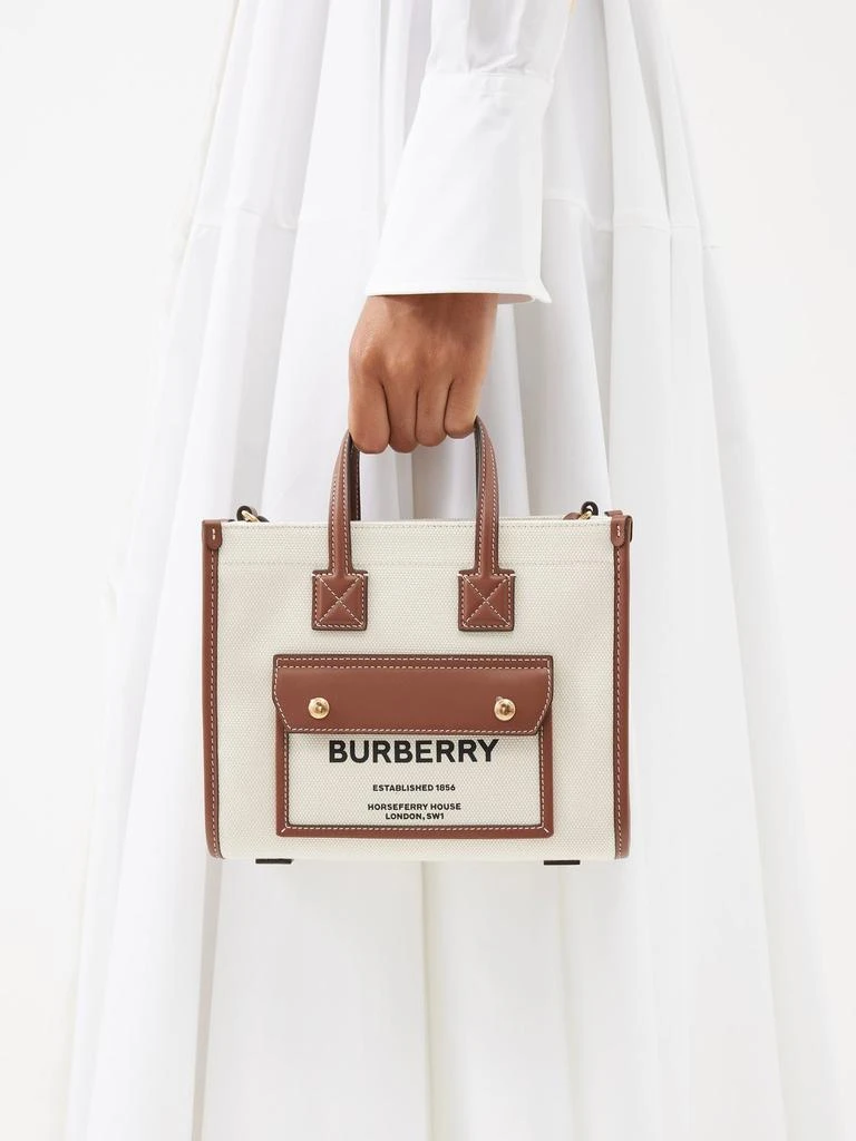 商品Burberry|Freya mini canvas and leather tote bag,价格¥8774,第2张图片详细描述