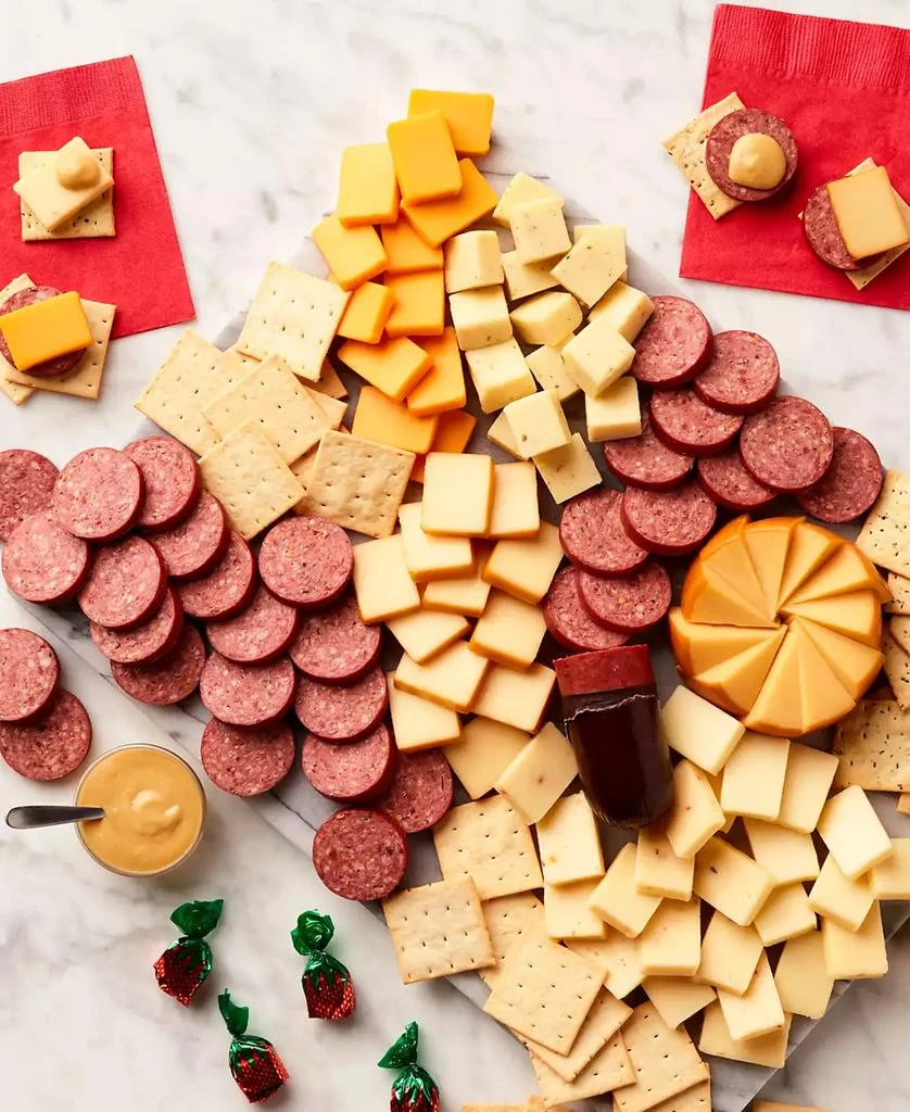 商品Hickory Farms|Ultimate Sausage Cheese Gift Box, 17 Piece,价格¥1014,第3张图片详细描述