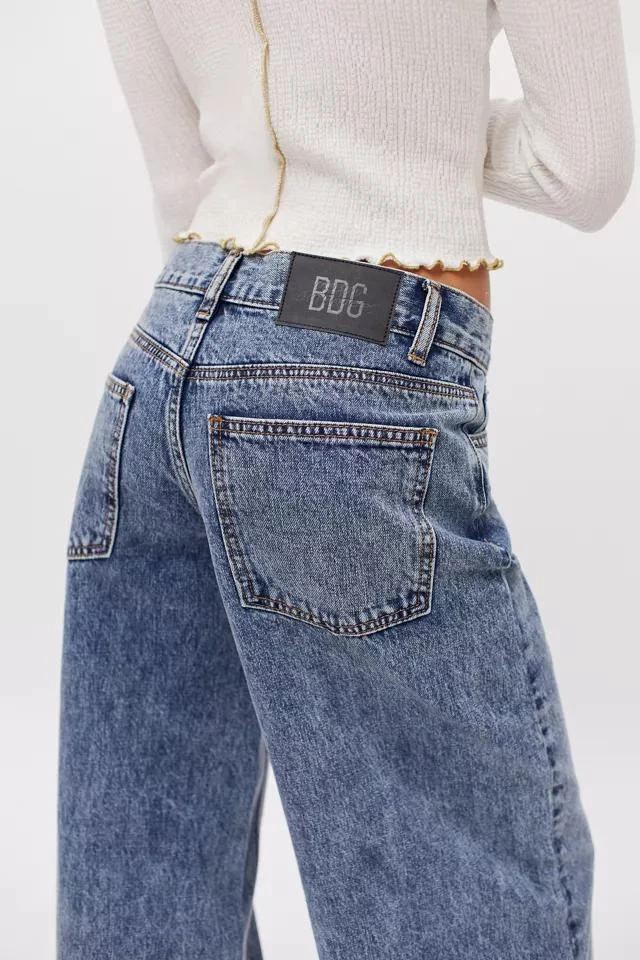 商品BDG|BDG Low & Wide Jean,价格¥153,第3张图片详细描述