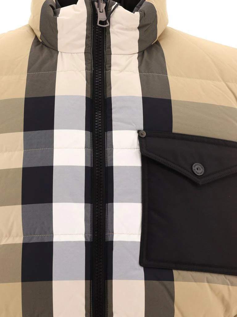 Burberry Reversible Checked Puffer Gilet 商品