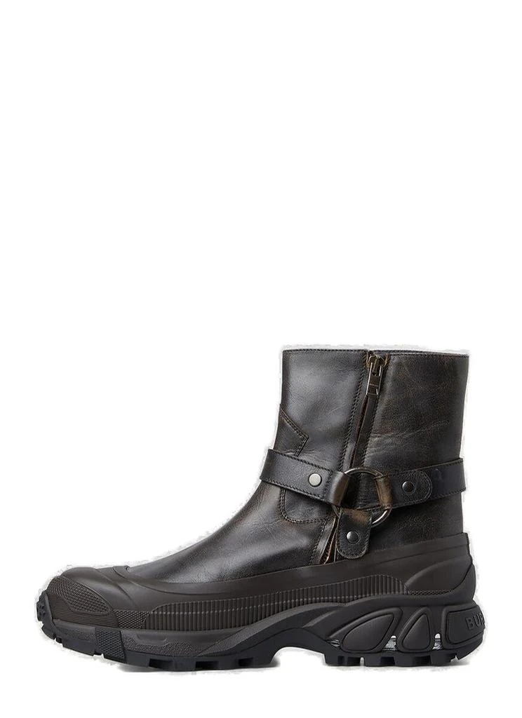 商品Burberry|Burberry Mallory Distressed Ankle Boots,价格¥4252,第2张图片详细描述