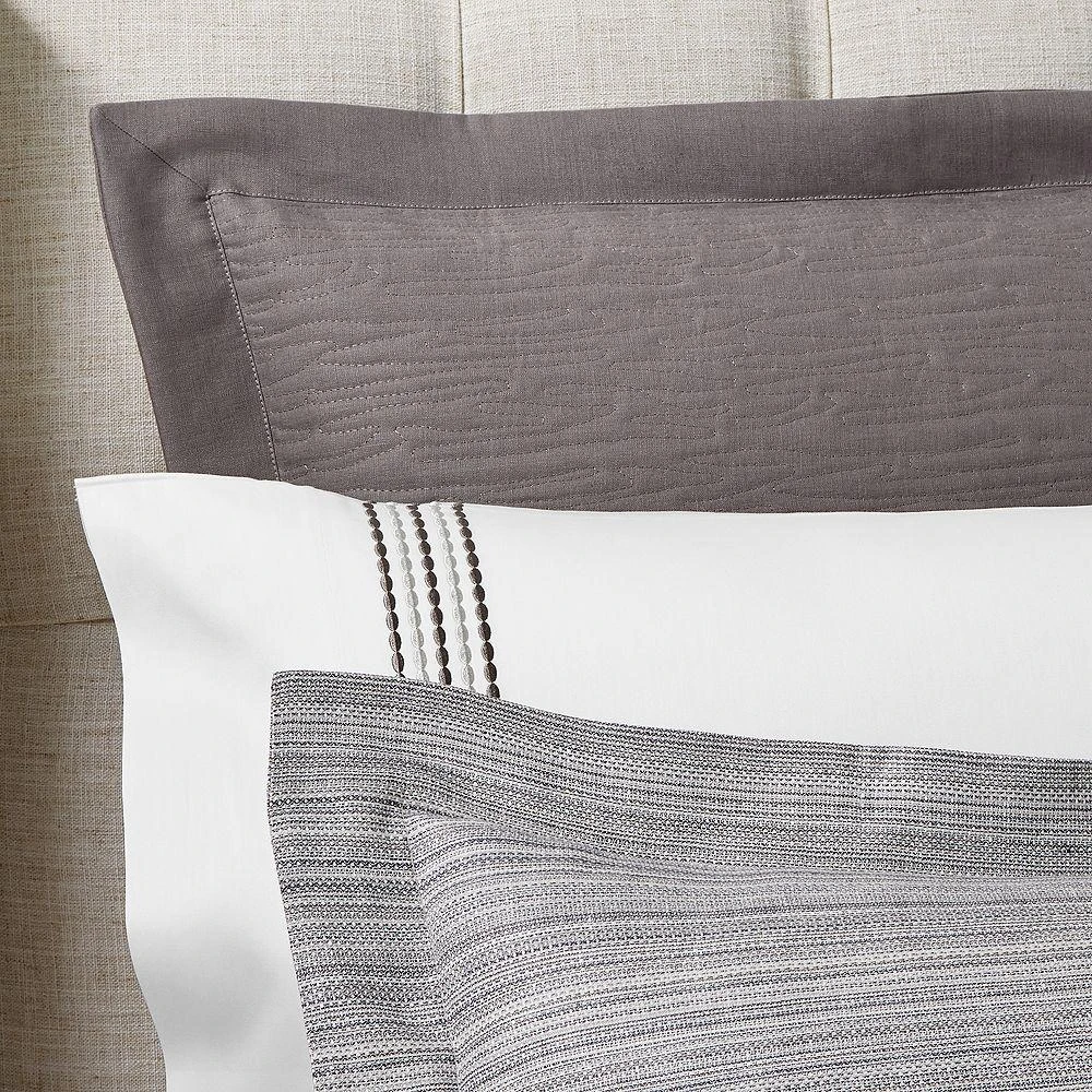 Wave Quilted Coverlet, Queen 商品