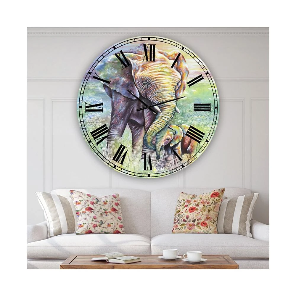商品Designart|Mother & Baby Elephant Rainbow Colors Oversized Cottage Wall Clock - 36 x 36,价格¥2113,第2张图片详细描述