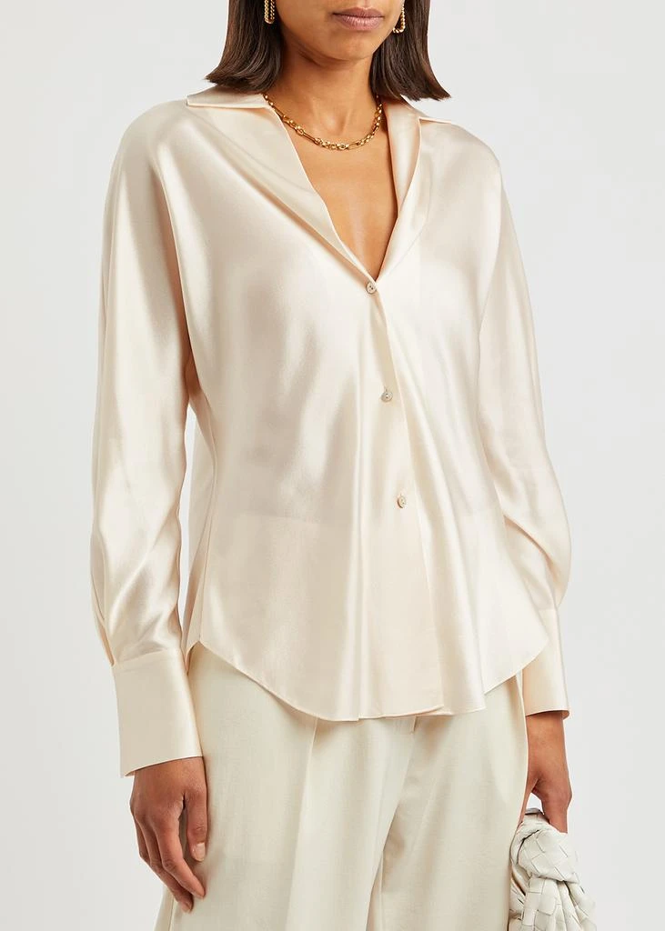 商品Vince|Cream silk-satin shirt,价格¥1508,第2张图片详细描述