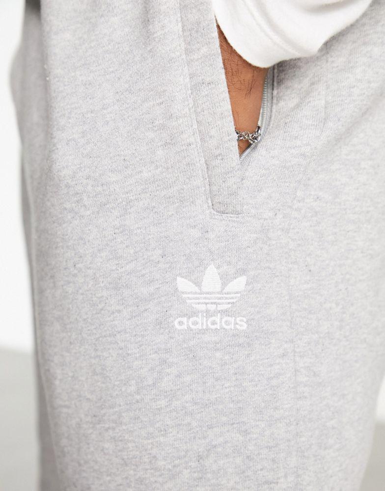 adidas Originals Essentials joggers in grey商品第3张图片规格展示