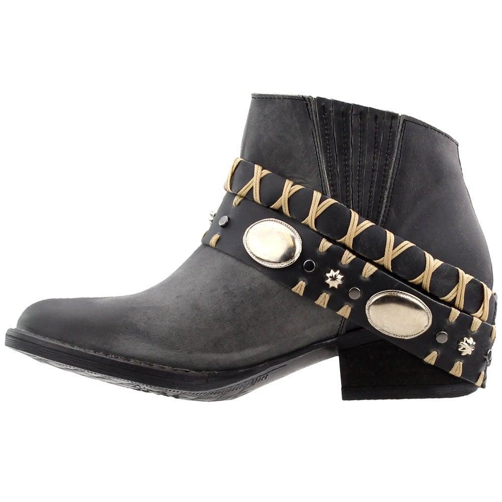 商品Corral Boots|Q5064 Studded Round Toe Cowboy Booties,价格¥733,第6张图片详细描述