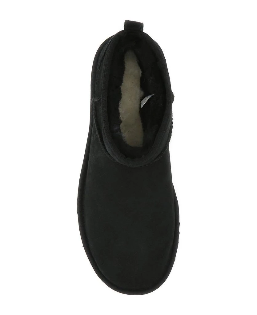 商品UGG|Black Suede Classic Ultra Mini Ankle Boots,价格¥1542,第4张图片详细描述