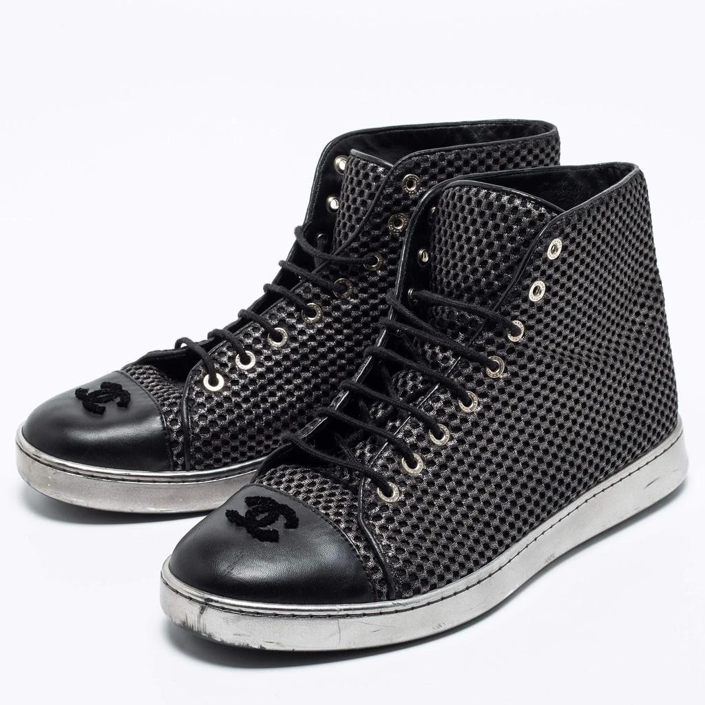 商品[二手商品] Chanel|Chanel Black Mesh and Leather CC Cap Toe High Top Sneakers Size 40.5 ,价格¥1803,第2张图片详细描述