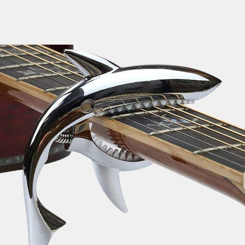 商品Vigor|Zinc Alloy Guitar Shark Capo For Acoustic And Electric Guitar,价格¥91,第2张图片详细描述