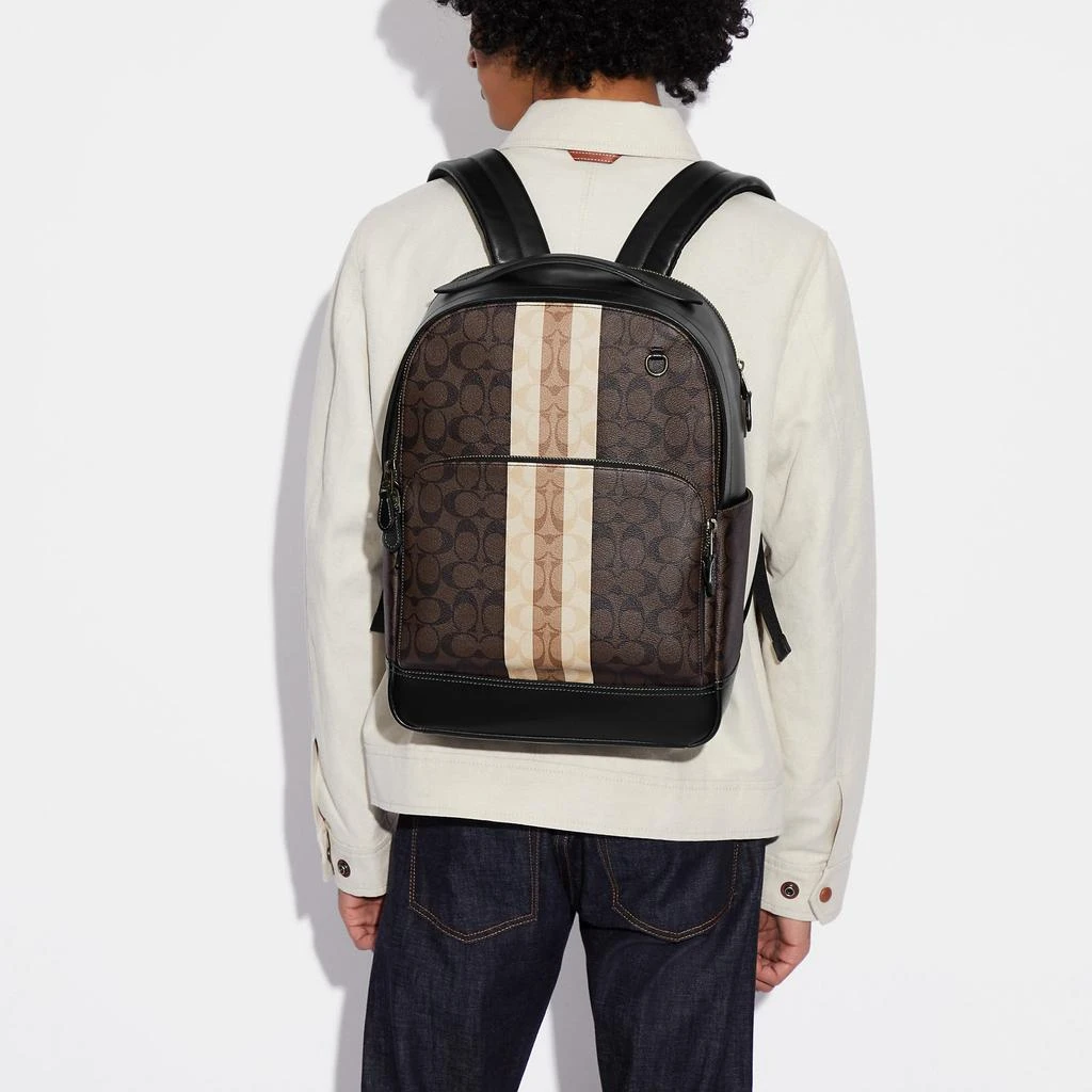 商品Coach|Coach Outlet Graham Backpack In Blocked Signature Canvas With Varsity Stripe,价格¥1813,第3张图片详细描述